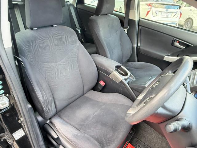 プリウス Ｓ　保証１年　修復歴無　ディーラー点検車　純正ＯＰフルエアロ　寒冷地仕様　ＳＤナビ　フルセグ　Ｂｌｕｅｔｏｏｔｈ　バックカメラ　ＥＴＣ　エンジンスターター　スマートキー２個　ドラレコ　ブリヂストン夏タイヤ（46枚目）