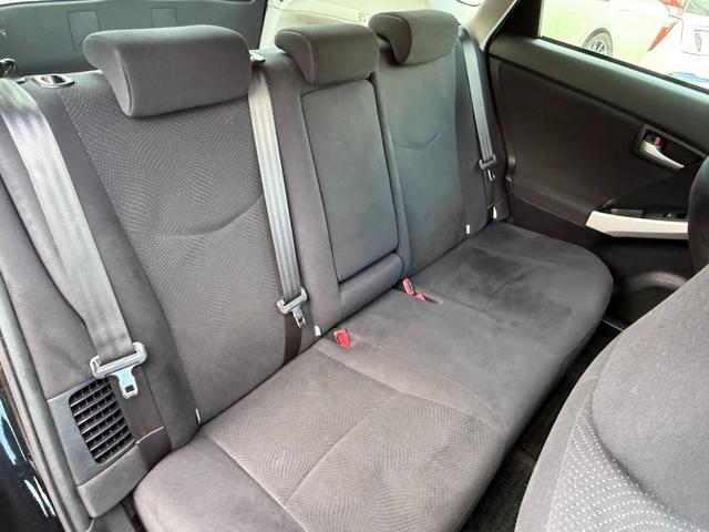 プリウス Ｓ　保証１年　修復歴無　ディーラー点検車　純正ＯＰフルエアロ　寒冷地仕様　ＳＤナビ　フルセグ　Ｂｌｕｅｔｏｏｔｈ　バックカメラ　ＥＴＣ　エンジンスターター　スマートキー２個　ドラレコ　ブリヂストン夏タイヤ（47枚目）