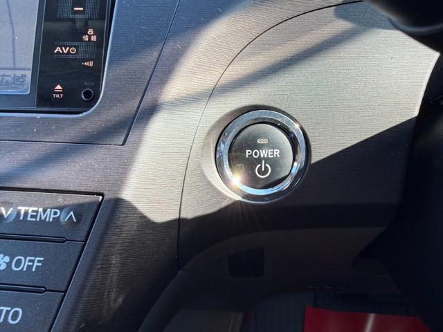 プリウス Ｓ　保証１年　修復歴無し　走行２．５万ｋ　千葉県ディーラー点検車　ＨＤＤナビ　Ｂｌｕｅｔｏｏｔｈ　ワンセグＴＶ　バックカメラ　ＥＴＣ　車両取説　業者内装クリーニング　スマートキー２つ　関東仕入れサビ無し（29枚目）