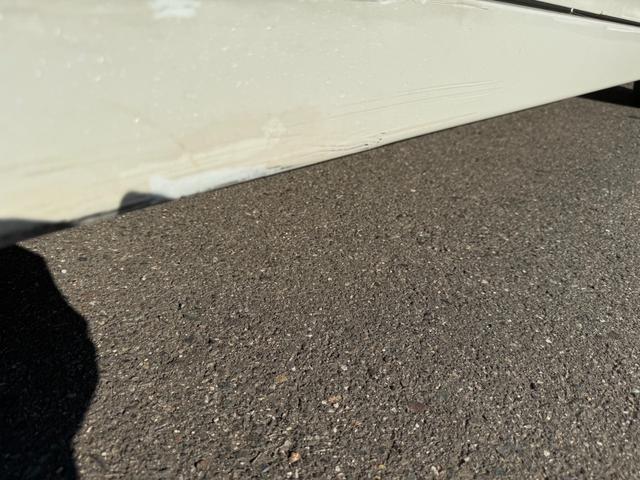 プリウス Ｓ　保証１年　修復歴無し　走行２．５万ｋ　千葉県ディーラー点検車　ＨＤＤナビ　Ｂｌｕｅｔｏｏｔｈ　ワンセグＴＶ　バックカメラ　ＥＴＣ　車両取説　業者内装クリーニング　スマートキー２つ　関東仕入れサビ無し（75枚目）