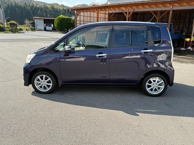 ステラ カスタムＲ　保証１年　修復歴無し　走行２．２万ｋ　ＳＤナビ　フルセグＴＶ　Ｂｌｕｅｔｏｏｔｈ　ＥＴＣ　スマートキー　業者内装クリーニング　ＣＶＴ　ブリヂストン夏タイヤ　タイミングチェーンエンジン　ＵＳＢ音楽接続（14枚目）