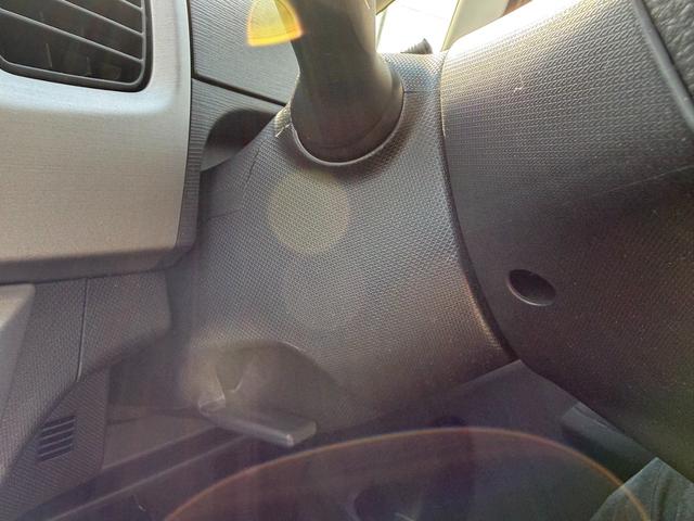 ステラ カスタムＲ　保証１年　修復歴無し　走行２．２万ｋ　ＳＤナビ　フルセグＴＶ　Ｂｌｕｅｔｏｏｔｈ　ＥＴＣ　スマートキー　業者内装クリーニング　ＣＶＴ　ブリヂストン夏タイヤ　タイミングチェーンエンジン　ＵＳＢ音楽接続（26枚目）