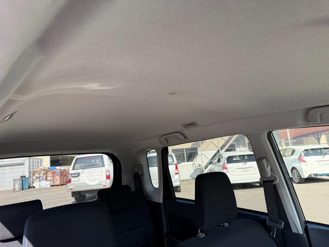 ステラ カスタムＲ　保証１年　修復歴無し　走行２．２万ｋ　ＳＤナビ　フルセグＴＶ　Ｂｌｕｅｔｏｏｔｈ　ＥＴＣ　スマートキー　業者内装クリーニング　ＣＶＴ　ブリヂストン夏タイヤ　タイミングチェーンエンジン　ＵＳＢ音楽接続（48枚目）