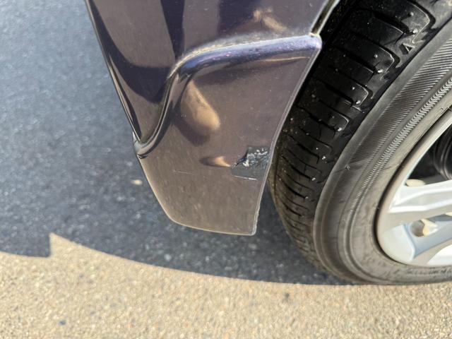 ステラ カスタムＲ　保証１年　修復歴無し　走行２．２万ｋ　ＳＤナビ　フルセグＴＶ　Ｂｌｕｅｔｏｏｔｈ　ＥＴＣ　スマートキー　業者内装クリーニング　ＣＶＴ　ブリヂストン夏タイヤ　タイミングチェーンエンジン　ＵＳＢ音楽接続（74枚目）