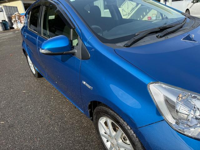 アクア Ｓ　保証１年　修復歴無し　走行３．７万キロ　ディーラー点検記録簿　ＳＤナビ　Ｂｌｕｅｔｏｏｔｈ　ワンセグＴＶ　車両取説　業者内装クリーニング　スマートキー　関東仕入サビ無　２０２２年製ブリヂストン夏タイヤ（70枚目）