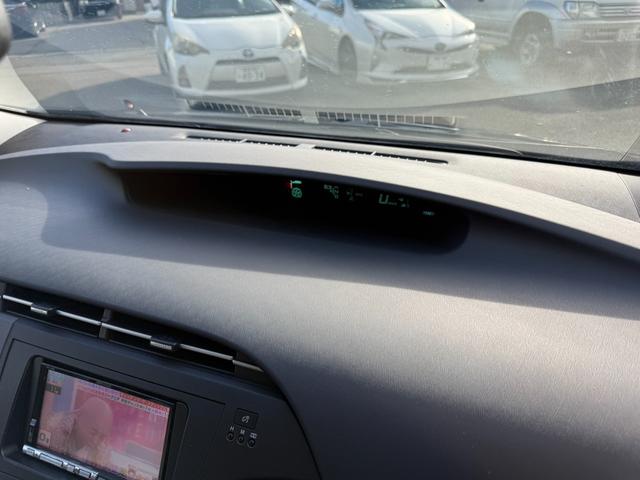 プリウス Ｓ　ハイブリッドバッテリーリビルト交換済　保証１年　修復歴無し　ディーラー点検車　ＨＤＤナビ　フルセグＴＶ　ＥＴＣ　寒冷地仕様　エンジンスターター　車両取説　業者内装クリーニング　スマートキー２つ（18枚目）