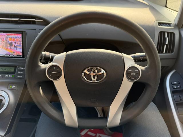 プリウス Ｓ　ハイブリッドバッテリーリビルト交換済　保証１年　修復歴無し　ディーラー点検車　ＨＤＤナビ　フルセグＴＶ　ＥＴＣ　寒冷地仕様　エンジンスターター　車両取説　業者内装クリーニング　スマートキー２つ（20枚目）