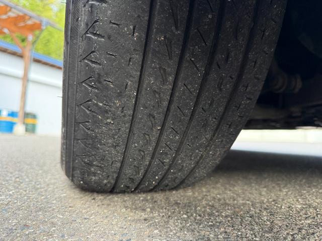 プリウス Ｓ　ハイブリッドバッテリーリビルト交換済　保証１年　修復歴無し　ディーラー点検車　ＨＤＤナビ　フルセグＴＶ　ＥＴＣ　寒冷地仕様　エンジンスターター　車両取説　業者内装クリーニング　スマートキー２つ（62枚目）