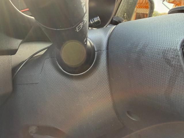 忘れがちなハンドル裏もクリーニングしました！