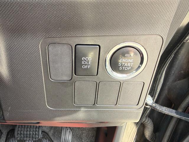 アイドリングストップもついております。
