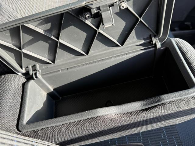 コンソールもクリーニング済です。