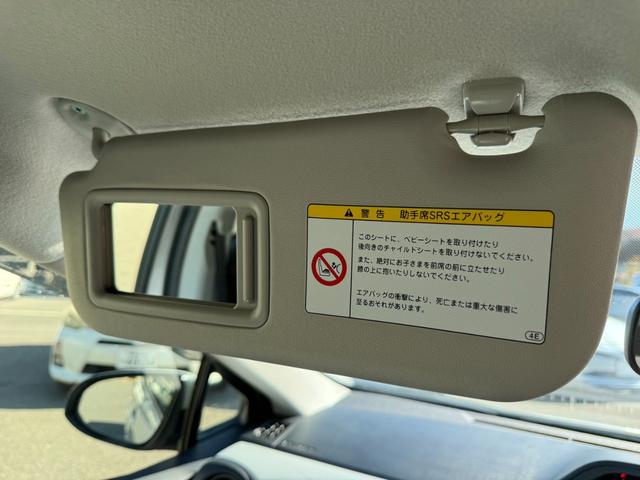 アクア Ｓ　保証１年　修復歴無し　走行２．３万キロ　定期点検記録簿　ＳＤナビ　Ｂｌｕｅｔｏｏｔｈ　ワンセグＴＶ　バックカメラ　車両取説　業者内装クリーニング　スマートキー　関東仕入サビ無　プッシュスタート（38枚目）