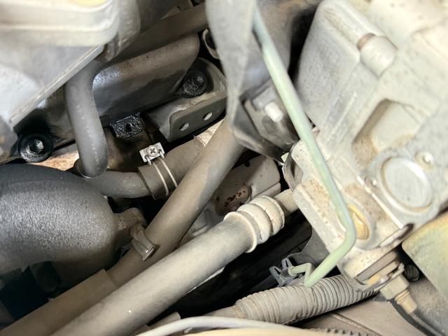 セドリック グランツーリスモアルティマスーパーハイキャス ターボ 修復歴無し 定期点検記録簿 VQ30エンジン ETC キーレス 社外ナビ 元関東登録車サビ無し 車両取説 業者内装クリーニング スペアキー ドラレコ 2022年製夏タイヤ パワーシート(61枚目)