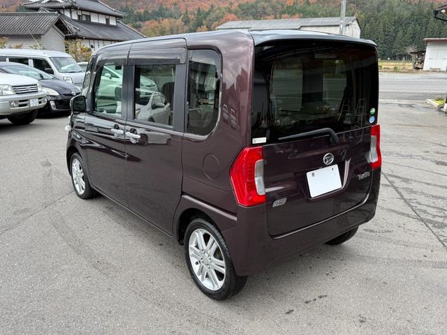 タント Ｌ　ＳＡ　保証１年　修復歴無し　４ＷＤ　走行７．２万キロ　ＳＤナビ　ＴＶ　Ｂｌｕｅｔｏｏｔｈ　バックカメラ　キーレス　業者内装クリーニング　ＥＴＣ　タイミングチェーンエンジン　衝突安全装置　２０２３年製夏タイヤ（9枚目）