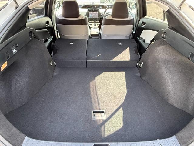 プリウス Ａ　保証１年　走行４．９万ｋ　ディーラー点検車　９インチＳＤナビ　Ｂｌｕｅｔｏｏｔｈ　ＴＶ　バックカメラ　ＥＴＣ　業者内装クリーニング　リチウムイオンＨＶ　ブリヂストン夏タイヤ　ドラレコ　関東仕入サビ無し（57枚目）