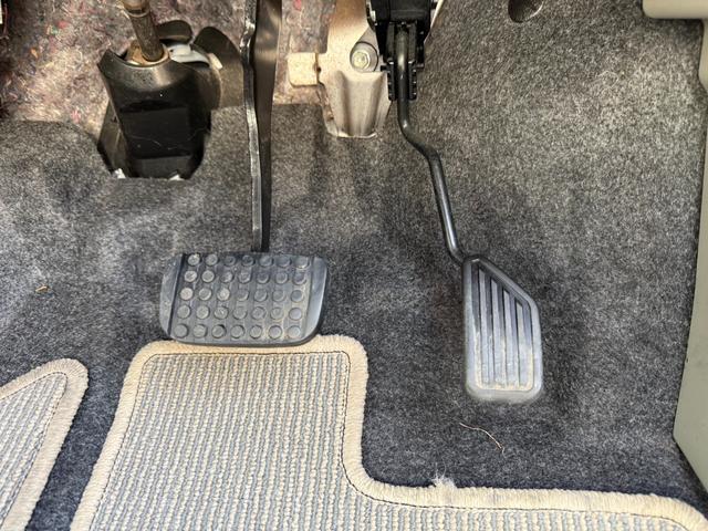 ピクシスエポック Ｇｆ　ＳＡ　保証１年　修復歴無し　４ＷＤ　走行５．２万キロ　ディーラー点検記録簿　ＳＤナビ　ＴＶ　Ｂｌｕｅｔｏｏｔｈ　バックカメラ　スマートキー　業者内装クリーニング　衝突安全装置　２０２３年製ダンロップ夏タイヤ（45枚目）