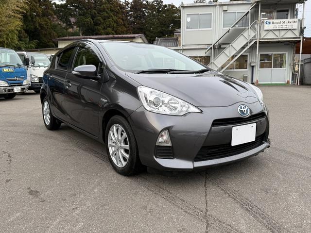 アクア Ｇ　保証１年　走行４．１万キロ　ＳＤナビ　Ｂｌｕｅｔｏｏｔｈ　フルセグＴＶ　バックカメラ　寒冷地仕様　ＥＴＣ　衝突安全装置　車両取説　業者内装クリーニング　キーレス　スペアキー　ブリヂストン夏タイヤ（2枚目）