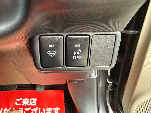 アクア Ｇ　保証１年　走行４．１万キロ　ＳＤナビ　Ｂｌｕｅｔｏｏｔｈ　フルセグＴＶ　バックカメラ　寒冷地仕様　ＥＴＣ　衝突安全装置　車両取説　業者内装クリーニング　キーレス　スペアキー　ブリヂストン夏タイヤ（30枚目）