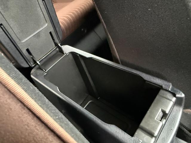 アクア Ｇ　保証１年　走行４．１万キロ　ＳＤナビ　Ｂｌｕｅｔｏｏｔｈ　フルセグＴＶ　バックカメラ　寒冷地仕様　ＥＴＣ　衝突安全装置　車両取説　業者内装クリーニング　キーレス　スペアキー　ブリヂストン夏タイヤ（37枚目）