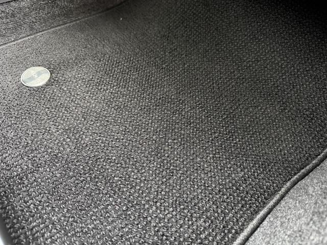 アクア Ｇ　保証１年　走行４．１万キロ　ＳＤナビ　Ｂｌｕｅｔｏｏｔｈ　フルセグＴＶ　バックカメラ　寒冷地仕様　ＥＴＣ　衝突安全装置　車両取説　業者内装クリーニング　キーレス　スペアキー　ブリヂストン夏タイヤ（46枚目）