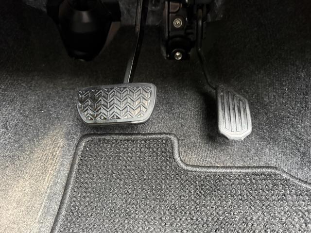 アクア Ｇ　保証１年　走行４．１万キロ　ＳＤナビ　Ｂｌｕｅｔｏｏｔｈ　フルセグＴＶ　バックカメラ　寒冷地仕様　ＥＴＣ　衝突安全装置　車両取説　業者内装クリーニング　キーレス　スペアキー　ブリヂストン夏タイヤ（47枚目）