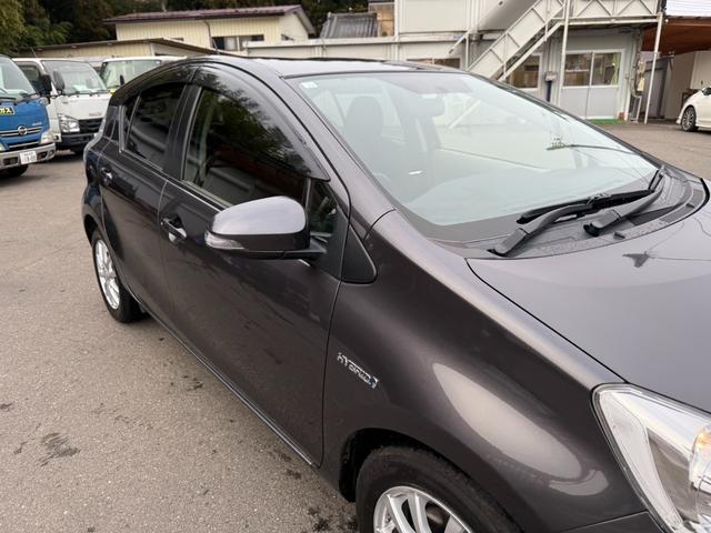 アクア Ｇ　保証１年　走行４．１万キロ　ＳＤナビ　Ｂｌｕｅｔｏｏｔｈ　フルセグＴＶ　バックカメラ　寒冷地仕様　ＥＴＣ　衝突安全装置　車両取説　業者内装クリーニング　キーレス　スペアキー　ブリヂストン夏タイヤ（73枚目）