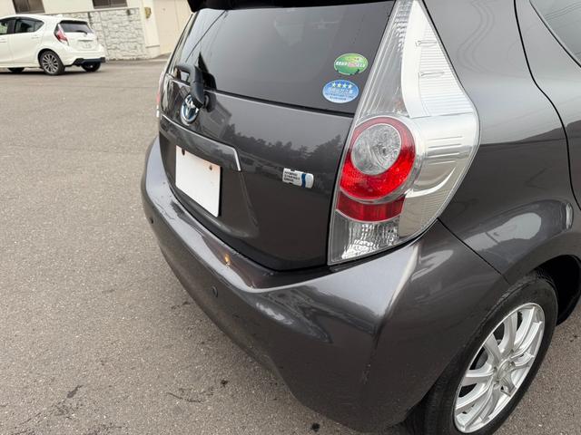 アクア Ｇ　保証１年　走行４．１万キロ　ＳＤナビ　Ｂｌｕｅｔｏｏｔｈ　フルセグＴＶ　バックカメラ　寒冷地仕様　ＥＴＣ　衝突安全装置　車両取説　業者内装クリーニング　キーレス　スペアキー　ブリヂストン夏タイヤ（74枚目）