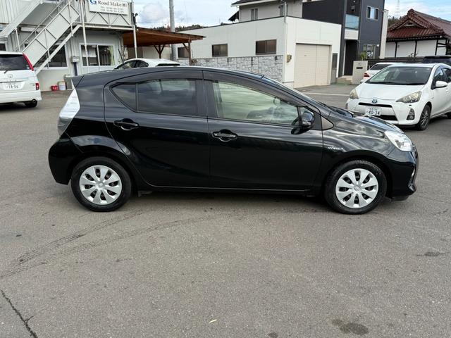 アクア Ｇ　保証１年　修復歴無し　走行８．９万ｋ　ディーラー点検車　ＳＤナビ　Ｂｌｕｅｔｏｏｔｈ　ワンセグＴＶ　バックカメラ　シートヒーター　ＥＴＣ　車両取説　業者内装クリーニング　キーレス　ダンロップ夏タイヤ（12枚目）