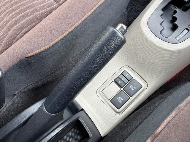 アクア Ｇ　保証１年　修復歴無し　走行８．９万ｋ　ディーラー点検車　ＳＤナビ　Ｂｌｕｅｔｏｏｔｈ　ワンセグＴＶ　バックカメラ　シートヒーター　ＥＴＣ　車両取説　業者内装クリーニング　キーレス　ダンロップ夏タイヤ（35枚目）