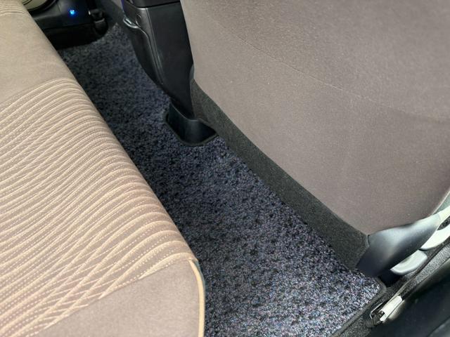 アクア Ｇ　保証１年　修復歴無し　走行８．９万ｋ　ディーラー点検車　ＳＤナビ　Ｂｌｕｅｔｏｏｔｈ　ワンセグＴＶ　バックカメラ　シートヒーター　ＥＴＣ　車両取説　業者内装クリーニング　キーレス　ダンロップ夏タイヤ（48枚目）