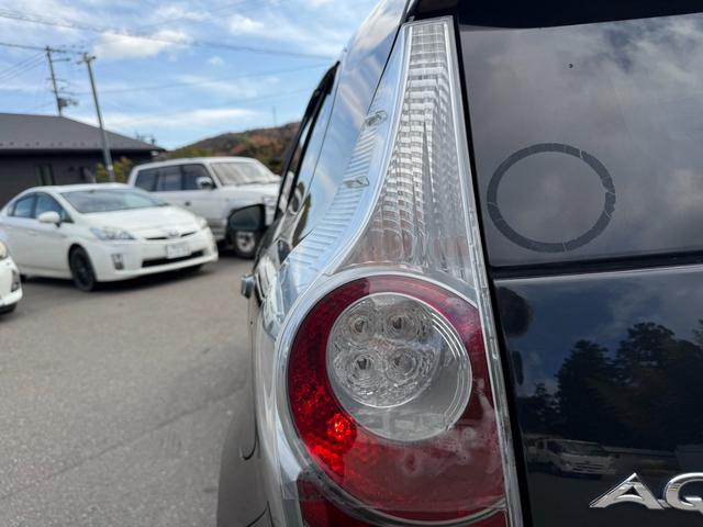 アクア Ｇ　保証１年　修復歴無し　走行８．９万ｋ　ディーラー点検車　ＳＤナビ　Ｂｌｕｅｔｏｏｔｈ　ワンセグＴＶ　バックカメラ　シートヒーター　ＥＴＣ　車両取説　業者内装クリーニング　キーレス　ダンロップ夏タイヤ（63枚目）