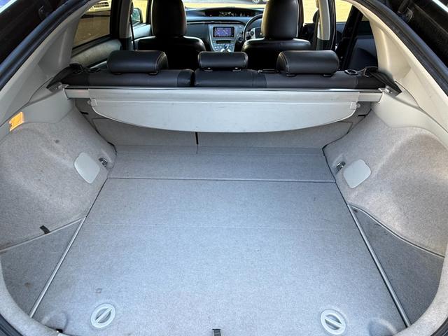 プリウス Ｇツーリングセレクションレザーパッケージ　サンルーフ　ムーンルーフ　保証１年　ディーラー点検車　ＨＤＤナビ　ＴＶ　Ｂｌｕｅｔｏｏｔｈ　ＥＴＣ　バックカメラ　九州仕入れサビ無　レーダークルーズ　ＬＥＤライト　１７インチアルミ　スマートキー２個（57枚目）