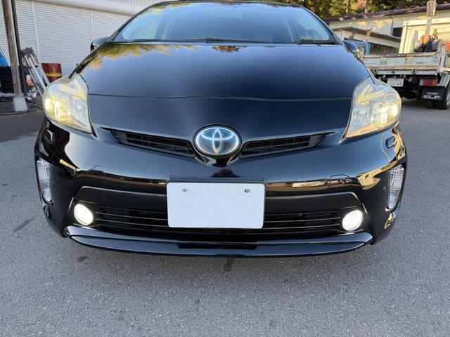 プリウス Ｇツーリングセレクションレザーパッケージ　サンルーフ　ムーンルーフ　保証１年　ディーラー点検車　ＨＤＤナビ　ＴＶ　Ｂｌｕｅｔｏｏｔｈ　ＥＴＣ　バックカメラ　九州仕入れサビ無　レーダークルーズ　ＬＥＤライト　１７インチアルミ　スマートキー２個（67枚目）