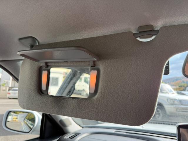 グロリア グランツーリスモアルティマスーパーハイキャス　ターボ　修復歴無し　定期点検記録簿　ＶＱ３０エンジン　ＥＴＣ　キーレス　社外ナビ　元関東登録車サビ無し　車両取説　業者内装クリーニング　スペアキー　ドラレコ　２０２２年製夏タイヤ　パワーシート（37枚目）