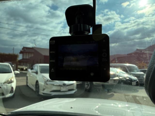 グロリア グランツーリスモアルティマスーパーハイキャス　ターボ　修復歴無し　定期点検記録簿　ＶＱ３０エンジン　ＥＴＣ　キーレス　社外ナビ　元関東登録車サビ無し　車両取説　業者内装クリーニング　スペアキー　ドラレコ　２０２２年製夏タイヤ　パワーシート（38枚目）