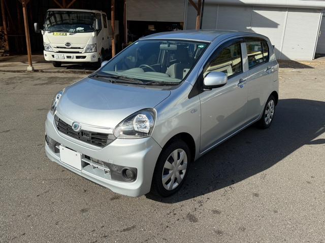 ミライース Ｌ　保証１年　走行７０００キロ　ディーラー点検車　ＡＵＸ音楽接続　キーレス　業者内装クリーニング　衝突安全装置　１オーナー　２０２５年取り付けバッテリー　後期型　アイドリングストップ　ＬＥＤテール（3枚目）