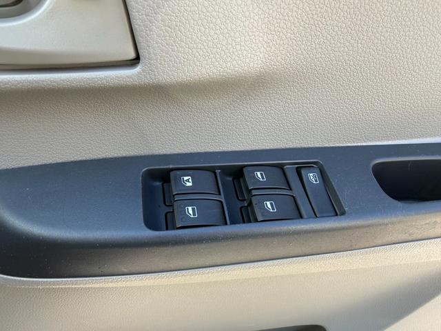 ミライース Ｌ　保証１年　走行７０００キロ　ディーラー点検車　ＡＵＸ音楽接続　キーレス　業者内装クリーニング　衝突安全装置　１オーナー　２０２５年取り付けバッテリー　後期型　アイドリングストップ　ＬＥＤテール（28枚目）