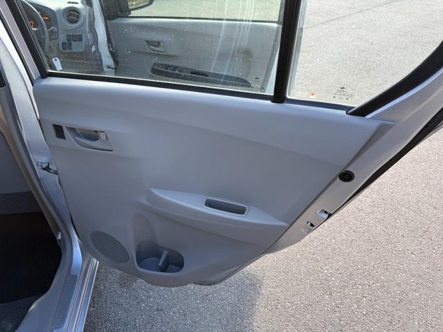 ミライース Ｌ　保証１年　走行７０００キロ　ディーラー点検車　ＡＵＸ音楽接続　キーレス　業者内装クリーニング　衝突安全装置　１オーナー　２０２５年取り付けバッテリー　後期型　アイドリングストップ　ＬＥＤテール（48枚目）