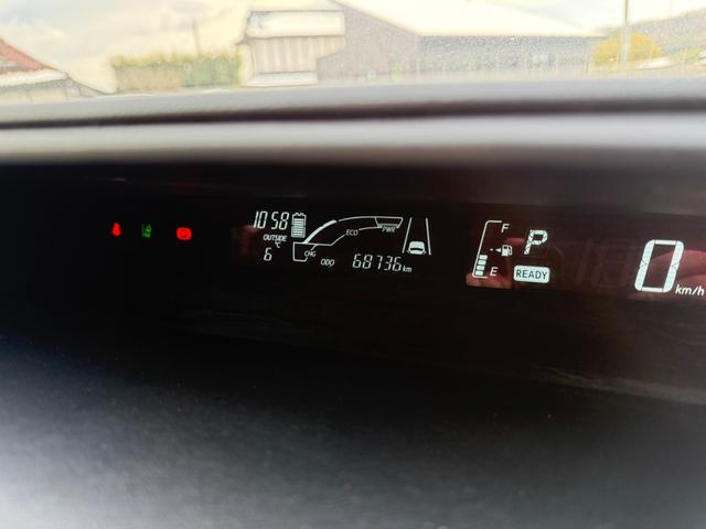 アクア Ｓスタイルブラック　保証１年　修復歴無　中期型　走行６．９万キロ　ＳＤナビ　Ｂｌｕｅｔｏｏｔｈ　フルセグＴＶ　バックカメラ　ＥＴＣ　業者内装クリーニング　衝突安全装置　シートヒーター　元関西登録車サビ無　オートハイビーム（20枚目）