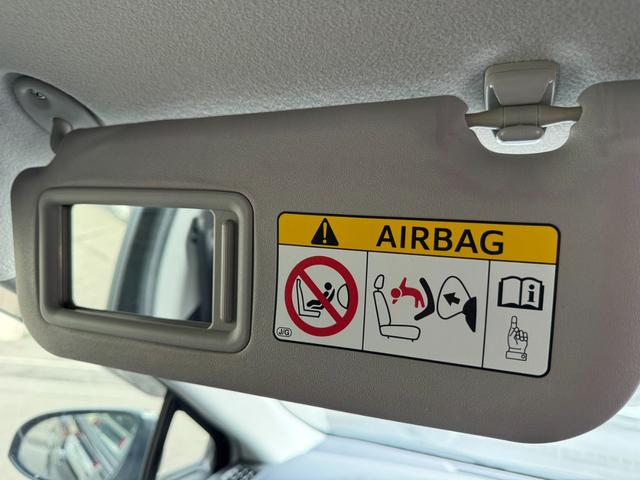 アクア Ｓスタイルブラック　保証１年　修復歴無　中期型　走行６．９万キロ　ＳＤナビ　Ｂｌｕｅｔｏｏｔｈ　フルセグＴＶ　バックカメラ　ＥＴＣ　業者内装クリーニング　衝突安全装置　シートヒーター　元関西登録車サビ無　オートハイビーム（41枚目）