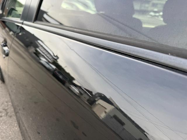 アクア Ｓスタイルブラック　保証１年　修復歴無　中期型　走行６．９万キロ　ＳＤナビ　Ｂｌｕｅｔｏｏｔｈ　フルセグＴＶ　バックカメラ　ＥＴＣ　業者内装クリーニング　衝突安全装置　シートヒーター　元関西登録車サビ無　オートハイビーム（74枚目）