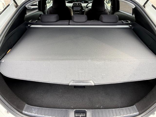 プリウス S 保証1年 修復歴無し 走行9.6万k 定期点検記録簿 SDナビ Bluetooth フルセグTV バックカメラ ETC 業者内装クリーニング フルエアロ 車両取説 スマートキー 関東仕入サビ無し(54枚目)