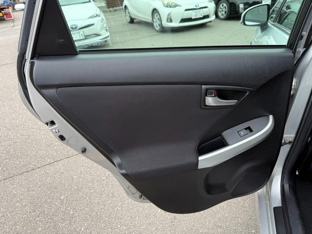 プリウス S 保証1年 修復歴無 後期型 ディーラー点検車 SDナビ Bluetooth ワンセグTV バックカメラ ETC 車両取説 業者内装クリーニング スマートキー 2021年製ダンロップ夏タイヤ 1オーナー(54枚目)