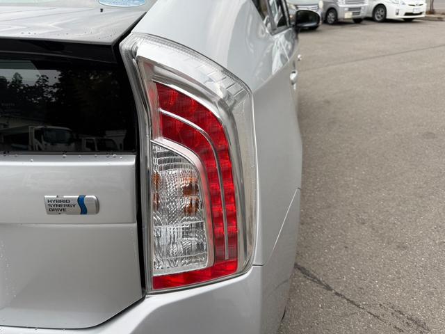 プリウス S 保証1年 修復歴無 後期型 ディーラー点検車 SDナビ Bluetooth ワンセグTV バックカメラ ETC 車両取説 業者内装クリーニング スマートキー 2021年製ダンロップ夏タイヤ 1オーナー(67枚目)