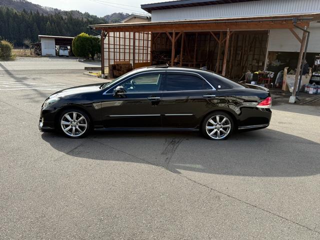 クラウン アスリート　後期型　修復歴無　サンルーフ　モデリスタフルエアロ　ＴＥＩＮ車高調　定期点検記録簿　ＨＤＤナビ　Ｂｌｕｅｔｏｏｔｈ　ＴＶ　バックカメラ　ＥＴＣ　車両取説　ユーザー買取　レザーシート　スマートキー２個（14枚目）