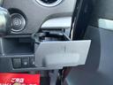 運転席側にもドリンクホルダーがついております。