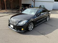 ＧＲエンジンで不安なのがオイル消費ですが、定期点検記録簿有りで前歴明確なうえ目立つオイル消費もなく、１５万キロでも機関系問題ありません◎２０２黒・サンルーフ・Dampersで三種の神器が揃っております◎ 3