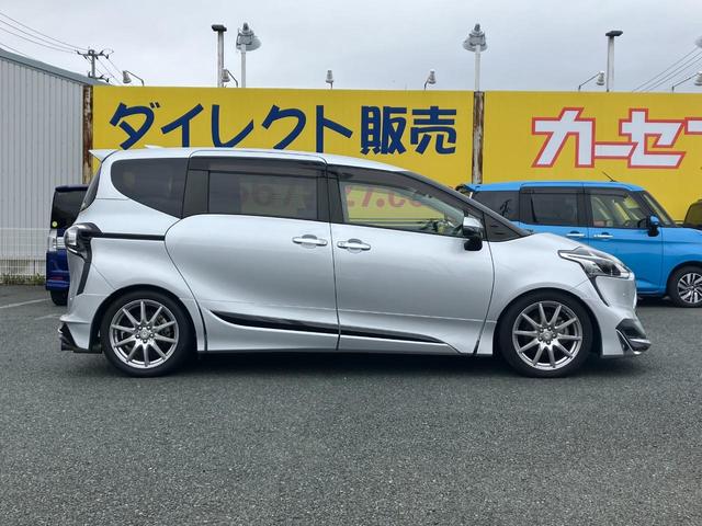 シエンタ ファンベースＧ　モデリスタフルエアロ　純正９型ナビＴＶ　純正１２．１型フリップダウンモニター　パノラミックビューモニター　両側パワースライドドア　ＲＳ－Ｒ　Ｔｉ２０００ダウンサス　柿本マフラー　１７インチＡＷ（39枚目）