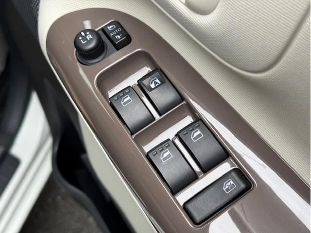ムーヴキャンバス Ｇメイクアップリミテッド　ＳＡＩＩＩ　両側パワースライドドア　純正８型ナビＴＶ　Ｂｌｕｅｔｏｏｔｈ　全方位カメラ　オートマチックハイビーム　ＥＴＣ　ドライブレコーダー　シートヒーター　ＬＥＤヘッドライト　ＦＯＧランプ　プッシュスタート（29枚目）
