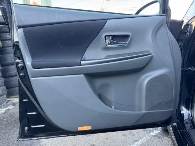 プリウスアルファ Ｓ　チューン　ブラック　アルパインＢＩＧ－Ｘ　Ｂｌｕｅｔｏｏｔｈ　バックカメラ　モデリスタエアロ　前後ドラレコ　ＥＴＣ　ステアリングリモコン　ＨＩＤヘッドライト　ＦＯＧランプ　シートリフター　フルフラット　１７インチアルミ（32枚目）